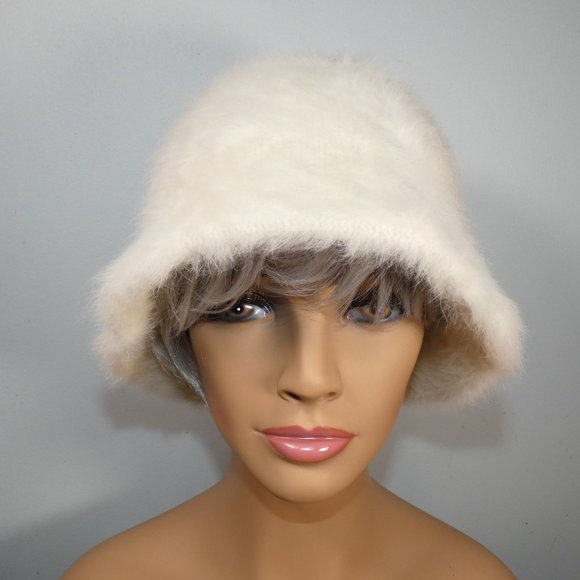 Fabulous! Fun Stylish Fashionable Faux Fur Bucket Hat Ivory - Picture 2 of 11